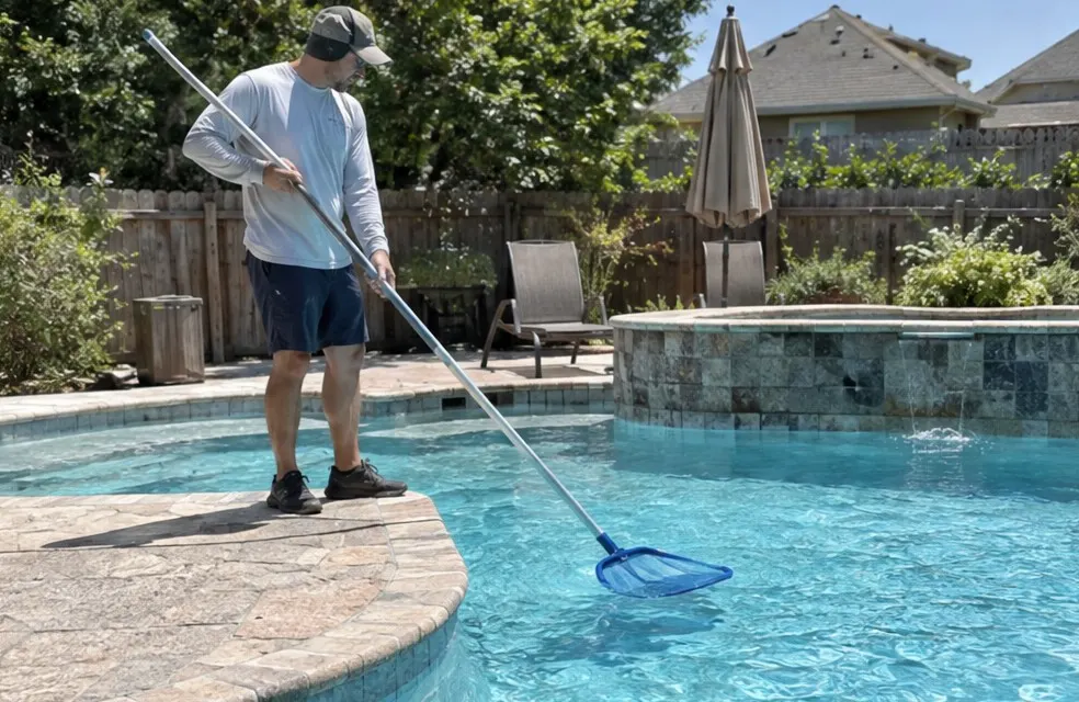 Quanto Custa a Manutenção Semanal de Piscina em 2026: Preços e o que Inclui